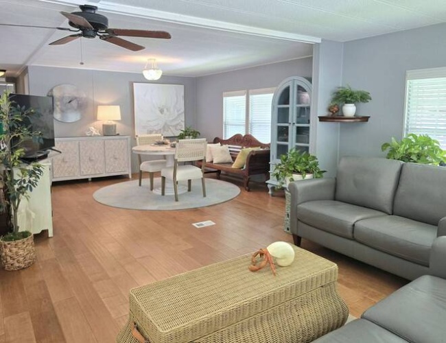 170 Sanibel St, Nokomis, Florida 34275, 2 Bedrooms Bedrooms, ,2 BathroomsBathrooms,Mobile/manufactured,For Sale,Sanibel St,11530265
