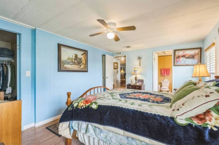 5699 Camelford Dr, Sarasota, Florida 34233, 2 Bedrooms Bedrooms, ,2 BathroomsBathrooms,Mobile/manufactured,For Sale,Camelford Dr,11530314