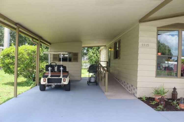 5919 Camelot Dr N, Sarasota, Florida 34233, 2 Bedrooms Bedrooms, ,2 BathroomsBathrooms,Mobile/manufactured,For Sale,Camelot Dr N,11530321