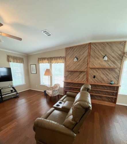 440 Page Ave, Frostproof, Florida 33843, 3 Bedrooms Bedrooms, ,2 BathroomsBathrooms,Mobile/manufactured,For Sale,Page Ave,11530700