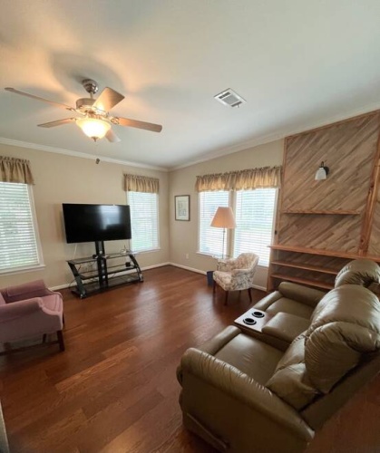 440 Page Ave, Frostproof, Florida 33843, 3 Bedrooms Bedrooms, ,2 BathroomsBathrooms,Mobile/manufactured,For Sale,Page Ave,11530700