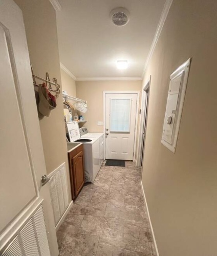 440 Page Ave, Frostproof, Florida 33843, 3 Bedrooms Bedrooms, ,2 BathroomsBathrooms,Mobile/manufactured,For Sale,Page Ave,11530700