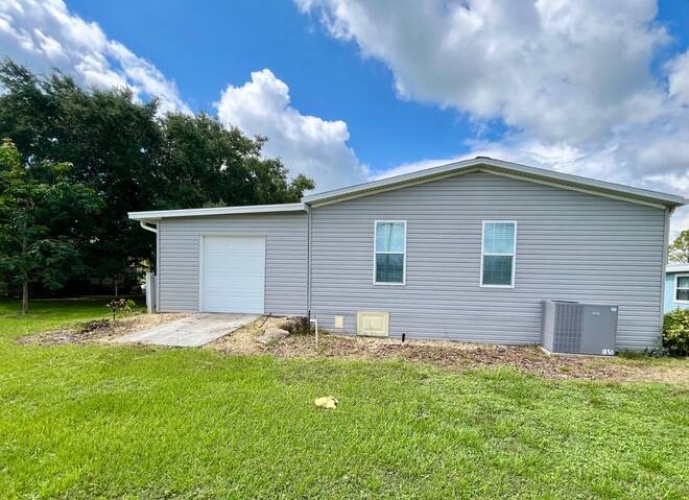 440 Page Ave, Frostproof, Florida 33843, 3 Bedrooms Bedrooms, ,2 BathroomsBathrooms,Mobile/manufactured,For Sale,Page Ave,11530700