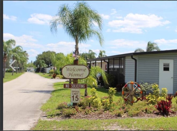 440 Page Ave, Frostproof, Florida 33843, 3 Bedrooms Bedrooms, ,2 BathroomsBathrooms,Mobile/manufactured,For Sale,Page Ave,11530700