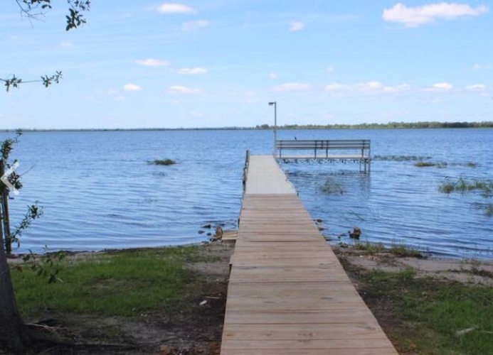 440 Page Ave, Frostproof, Florida 33843, 3 Bedrooms Bedrooms, ,2 BathroomsBathrooms,Mobile/manufactured,For Sale,Page Ave,11530700