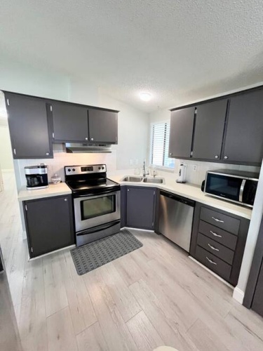 10733 Firestone Ct., North Fort Myers, Florida 33903, 2 Bedrooms Bedrooms, ,2 BathroomsBathrooms,Mobile/manufactured,For Sale,Firestone Ct.,11538376