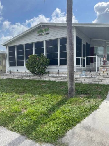 2692 NE HWY 70, Arcadia, Florida 34266, 3 Bedrooms Bedrooms, ,2 BathroomsBathrooms,Mobile/manufactured,For Sale,NE HWY 70,11536446