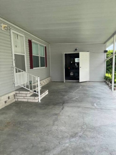 2692 NE HWY 70, Arcadia, Florida 34266, 3 Bedrooms Bedrooms, ,2 BathroomsBathrooms,Mobile/manufactured,For Sale,NE HWY 70,11536446