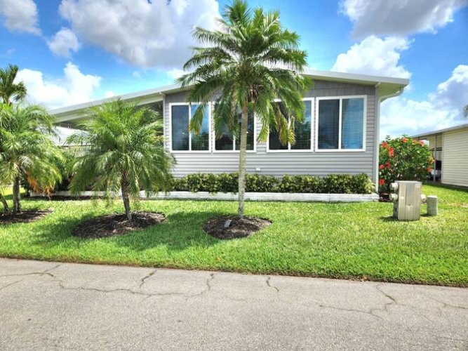 68 Olas Court, Ft. Myers, Florida 33912, 2 Bedrooms Bedrooms, 8 Rooms Rooms,2 BathroomsBathrooms,Mobile/manufactured,For Sale,Olas Court,11470022