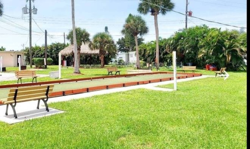 197 3rd St East, Nokomis, Florida 34275, 2 Bedrooms Bedrooms, ,2 BathroomsBathrooms,Mobile/manufactured,For Sale,3rd St East,11468427