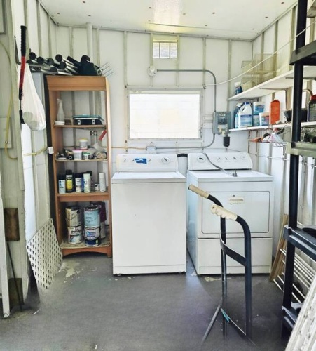 197 3rd St East, Nokomis, Florida 34275, 2 Bedrooms Bedrooms, ,2 BathroomsBathrooms,Mobile/manufactured,For Sale,3rd St East,11468427