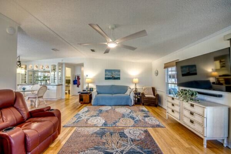 10053 Mission Hills Ct, North Fort Myers, Florida 33903, 2 Bedrooms Bedrooms, ,2 BathroomsBathrooms,Mobile/manufactured,For Sale,Mission Hills Ct,11453722