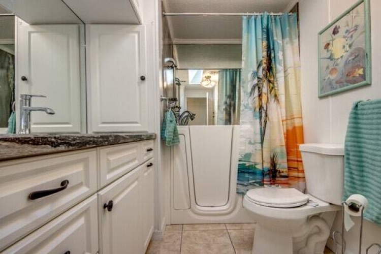 10053 Mission Hills Ct, North Fort Myers, Florida 33903, 2 Bedrooms Bedrooms, ,2 BathroomsBathrooms,Mobile/manufactured,For Sale,Mission Hills Ct,11453722