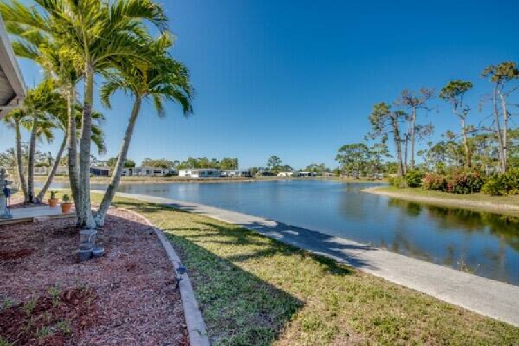 10053 Mission Hills Ct, North Fort Myers, Florida 33903, 2 Bedrooms Bedrooms, ,2 BathroomsBathrooms,Mobile/manufactured,For Sale,Mission Hills Ct,11453722