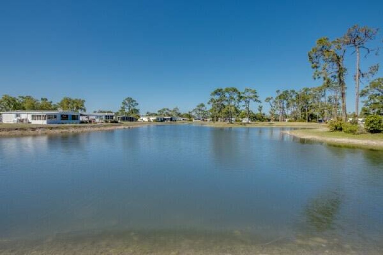 10053 Mission Hills Ct, North Fort Myers, Florida 33903, 2 Bedrooms Bedrooms, ,2 BathroomsBathrooms,Mobile/manufactured,For Sale,Mission Hills Ct,11453722