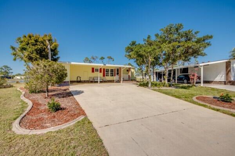 10053 Mission Hills Ct, North Fort Myers, Florida 33903, 2 Bedrooms Bedrooms, ,2 BathroomsBathrooms,Mobile/manufactured,For Sale,Mission Hills Ct,11453722
