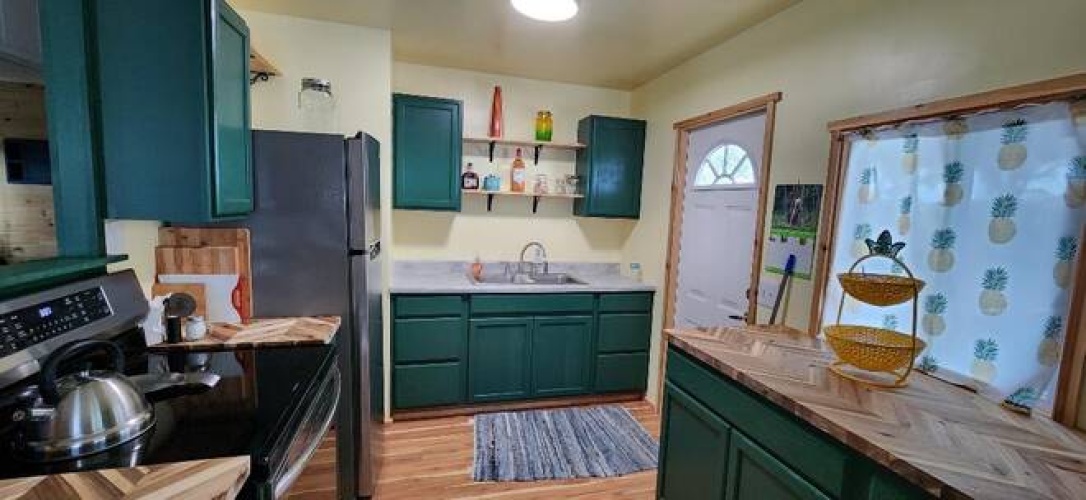 715 Jacaranda Circle, Venice, Florida 34285, 1 Bedroom Bedrooms, 4 Rooms Rooms,1 BathroomBathrooms,Mobile/manufactured,For Sale,Jacaranda Circle,11459793