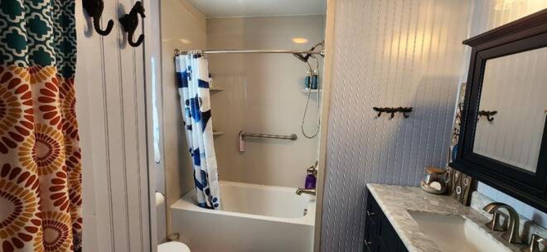 715 Jacaranda Circle, Venice, Florida 34285, 1 Bedroom Bedrooms, 4 Rooms Rooms,1 BathroomBathrooms,Mobile/manufactured,For Sale,Jacaranda Circle,11459793