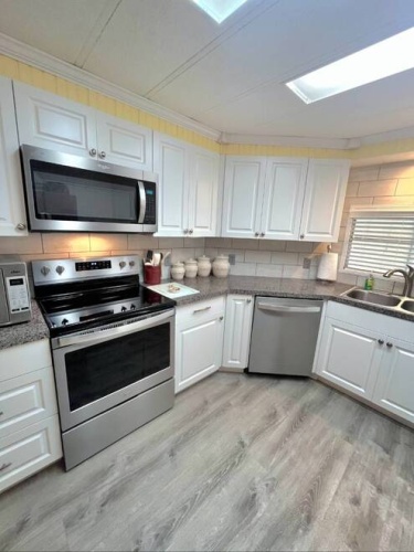 54 Ocoa Court, Fort Myers, Florida 33912, 2 Bedrooms Bedrooms, ,2 BathroomsBathrooms,Mobile/manufactured,For Sale,Ocoa Court,11439593