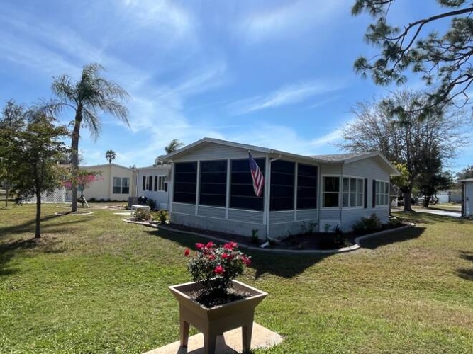19471 Ravines Ct., North Fort Myers, Florida 33903, 2 Bedrooms Bedrooms, ,2 BathroomsBathrooms,Mobile/manufactured,For Sale,Ravines Ct.,11438458