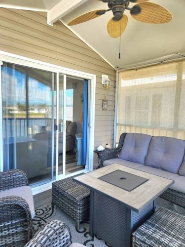 1016 Onondaga trail, Ft Myers, Florida 33931, 2 Bedrooms Bedrooms, 8 Rooms Rooms,2 BathroomsBathrooms,Mobile/manufactured,For Sale,Onondaga trail,11441525