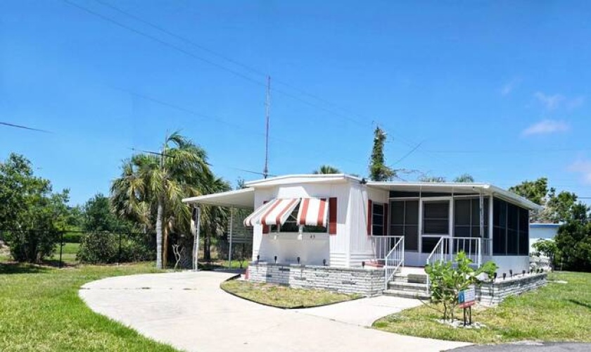 45 6th St West, Nokomis, Florida 34275, 2 Bedrooms Bedrooms, ,2 BathroomsBathrooms,Mobile/manufactured,For Sale,6th St West,11437442