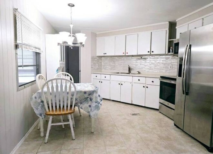 45 6th St West, Nokomis, Florida 34275, 2 Bedrooms Bedrooms, ,2 BathroomsBathrooms,Mobile/manufactured,For Sale,6th St West,11437442