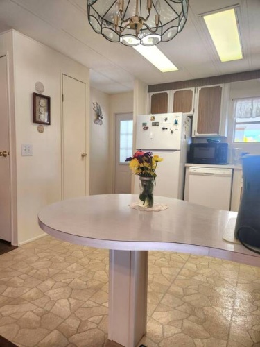 14 Falla Ct., Ft Myers, Florida 33912, 2 Bedrooms Bedrooms, 9 Rooms Rooms,2 BathroomsBathrooms,Mobile/manufactured,For Sale,Falla Ct.,11470985