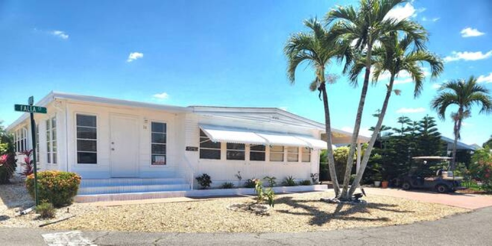 14 Falla Ct., Ft Myers, Florida 33912, 2 Bedrooms Bedrooms, 9 Rooms Rooms,2 BathroomsBathrooms,Mobile/manufactured,For Sale,Falla Ct.,11470985