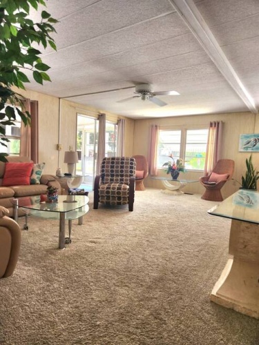 13 Banza, Fort Myers, Florida 33912, 2 Bedrooms Bedrooms, 8 Rooms Rooms,2 BathroomsBathrooms,Mobile/manufactured,For Sale,Banza,11470993