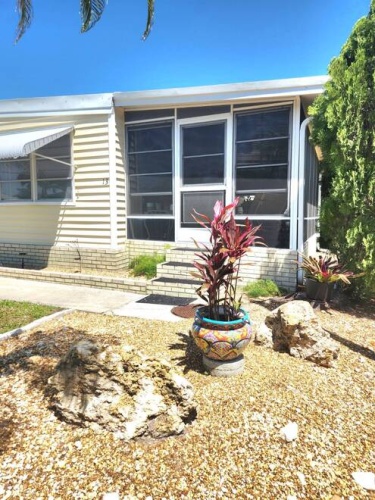 13 Banza, Fort Myers, Florida 33912, 2 Bedrooms Bedrooms, 8 Rooms Rooms,2 BathroomsBathrooms,Mobile/manufactured,For Sale,Banza,11470993