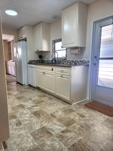 13 Banza, Fort Myers, Florida 33912, 2 Bedrooms Bedrooms, 8 Rooms Rooms,2 BathroomsBathrooms,Mobile/manufactured,For Sale,Banza,11470993