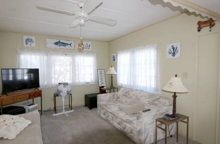 8705 S. Tamiami Tr, Sarasota, Florida 34238, 1 Bedroom Bedrooms, ,1 BathroomBathrooms,Mobile/manufactured,For Sale,S. Tamiami Tr,11438387