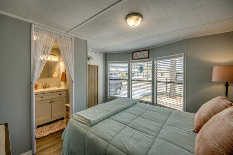 3326 Heritage Lakes, North Fort Myers, Florida 33917, 2 Bedrooms Bedrooms, ,2 BathroomsBathrooms,Mobile/manufactured,For Sale,Heritage Lakes,11478946
