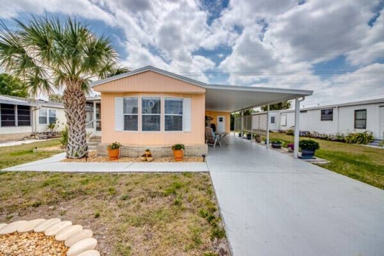 3326 Heritage Lakes, North Fort Myers, Florida 33917, 2 Bedrooms Bedrooms, ,2 BathroomsBathrooms,Mobile/manufactured,For Sale,Heritage Lakes,11478946
