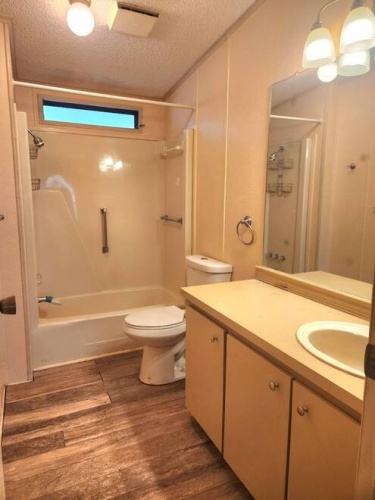 34 Verlo Court, Ft. Myers, Florida 33912, ,Mobile/manufactured,For Sale,Verlo Court,11419551