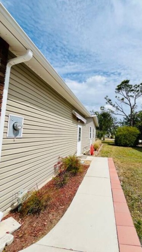 10822 Moss Creek Ct., North Fort Myers, Florida 33903, 2 Bedrooms Bedrooms, ,2 BathroomsBathrooms,Mobile/manufactured,For Sale,Moss Creek Ct.,11460086