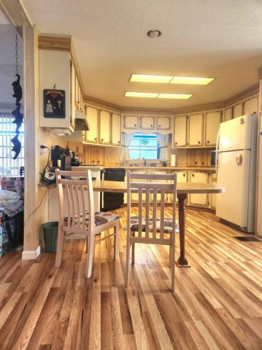 49 Macuro, Fort Myers, Florida 33912, 2 Bedrooms Bedrooms, 7 Rooms Rooms,2 BathroomsBathrooms,Mobile/manufactured,For Sale,Macuro,11471001