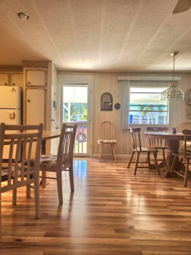 49 Macuro, Fort Myers, Florida 33912, 2 Bedrooms Bedrooms, 7 Rooms Rooms,2 BathroomsBathrooms,Mobile/manufactured,For Sale,Macuro,11471001