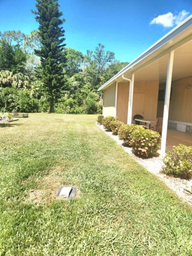 49 Macuro, Fort Myers, Florida 33912, 2 Bedrooms Bedrooms, 7 Rooms Rooms,2 BathroomsBathrooms,Mobile/manufactured,For Sale,Macuro,11471001