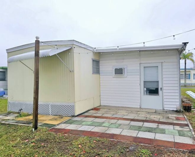 8705 South Tamiami trail., Sarasota, Florida 34238, 1 Bedroom Bedrooms, 5 Rooms Rooms,1 BathroomBathrooms,Mobile/manufactured,For Sale,South Tamiami trail.,11413190