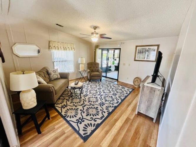 28 Ultimo Ct., Fort Myers, Florida 33908, 2 Bedrooms Bedrooms, ,2 BathroomsBathrooms,Mobile/manufactured,For Sale,Ultimo Ct.,11461627