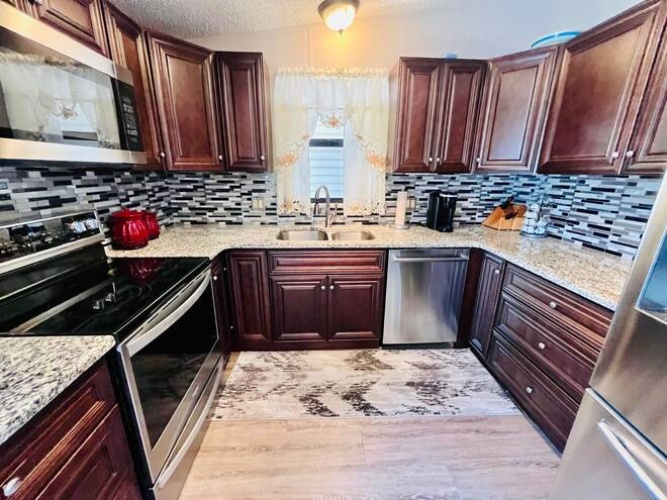 28 Ultimo Ct., Fort Myers, Florida 33908, 2 Bedrooms Bedrooms, ,2 BathroomsBathrooms,Mobile/manufactured,For Sale,Ultimo Ct.,11461627