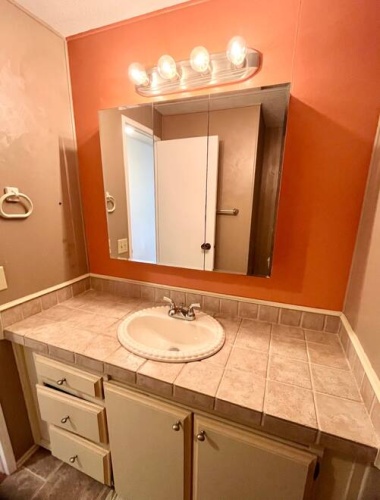 2742 Melon Lane, Sebring, Florida 33870, 2 Bedrooms Bedrooms, ,2 BathroomsBathrooms,Mobile/manufactured,For Sale,Melon Lane,11402399