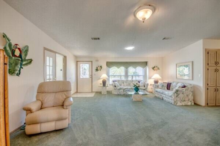 10846 Moss Creek Ct., North Fort Myers, Florida 33903, 2 Bedrooms Bedrooms, ,2 BathroomsBathrooms,Mobile/manufactured,For Sale,Moss Creek Ct.,11459357