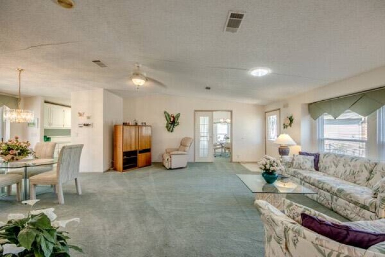 10846 Moss Creek Ct., North Fort Myers, Florida 33903, 2 Bedrooms Bedrooms, ,2 BathroomsBathrooms,Mobile/manufactured,For Sale,Moss Creek Ct.,11459357