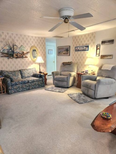 278 Amers, North Fort Myers, Florida 33903, 2 Bedrooms Bedrooms, 7 Rooms Rooms,2 BathroomsBathrooms,Mobile/manufactured,For Sale,Amers,11459504