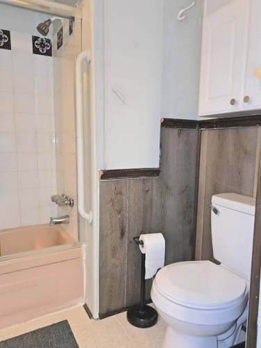 8705 S Tamiami Tr, 1st lot 43, Sarasota, Florida 34238, 1 Bedroom Bedrooms, ,1 BathroomBathrooms,Mobile/manufactured,For Sale,S Tamiami Tr, 1st lot 43,11348134
