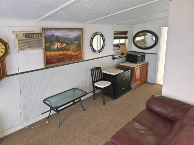 8705 S Tamiami Tr, 1st lot 43, Sarasota, Florida 34238, 1 Bedroom Bedrooms, ,1 BathroomBathrooms,Mobile/manufactured,For Sale,S Tamiami Tr, 1st lot 43,11348134