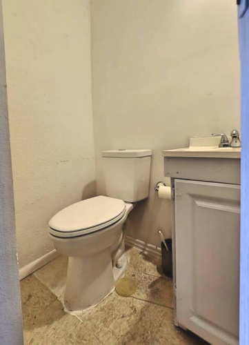 8705 S Tamiami Tr, 1st lot 43, Sarasota, Florida 34238, 1 Bedroom Bedrooms, ,1 BathroomBathrooms,Mobile/manufactured,For Sale,S Tamiami Tr, 1st lot 43,11348134